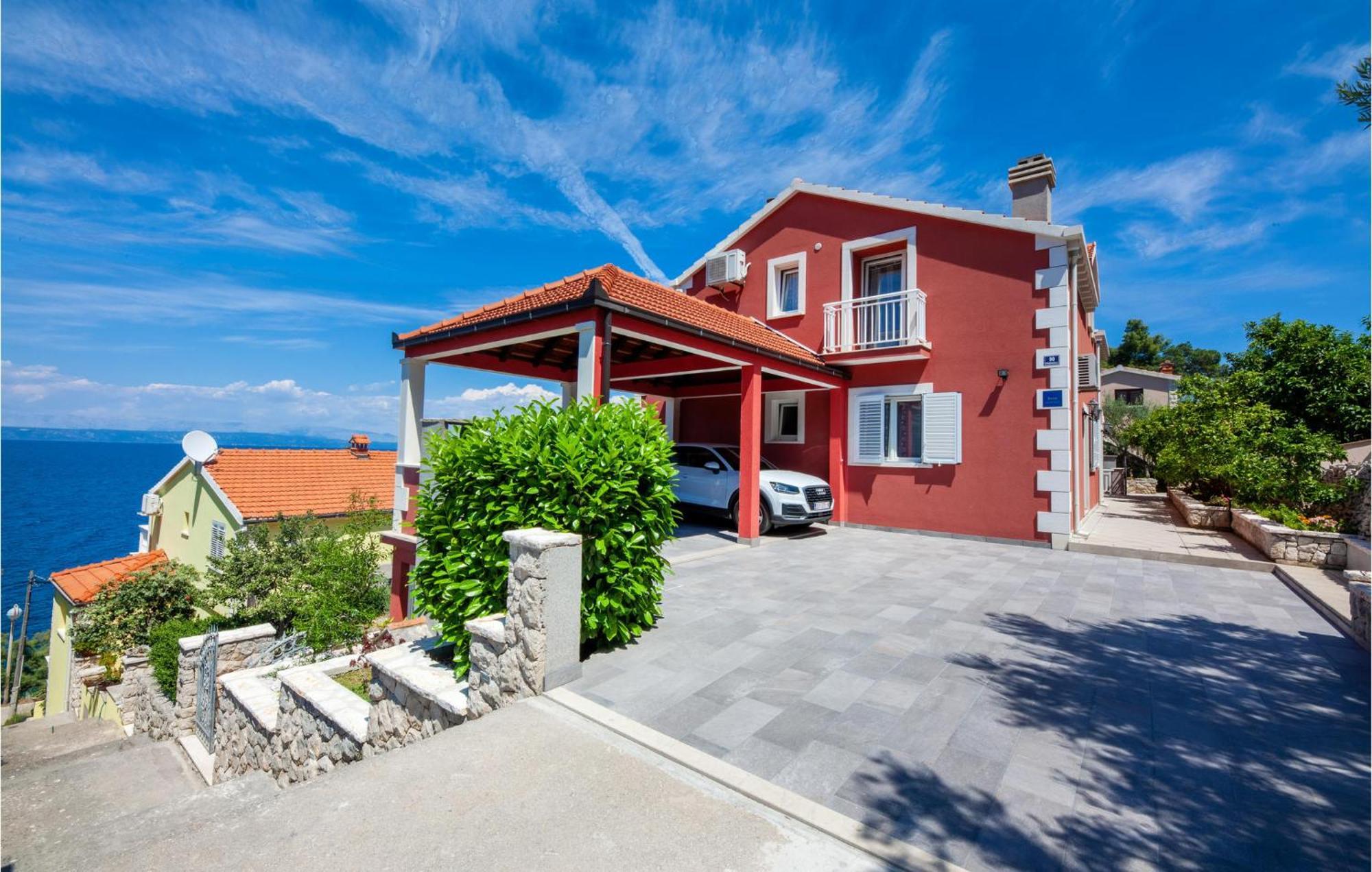 Amazing Apartment In Prigradica With Wifi Екстериор снимка
